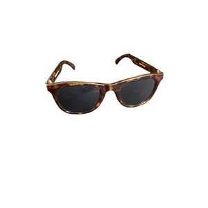 Nice kid is giggles ￼ sunglasses brown and black minor scratches. Good condition